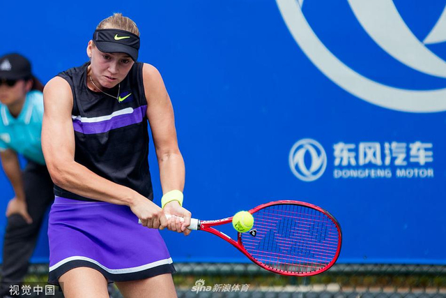 体育深夜重磅 篮协官宣周琦与赵睿互换东家